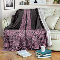 New Zealand Maori Kowhaiwhai Blanket Mawhero Maui and Mangopare LT9 Pink - Polynesian Pride