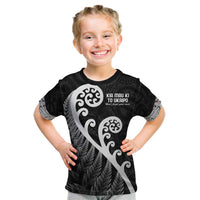 Kia Mau Ki To Ukaipo Kid T Shirt Te Reo Maori Koru Fern Art LT9 Black - Polynesian Pride