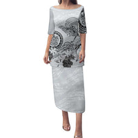 Polynesian Manta Ray Family Matching Puletasi and Hawaiian Shirt Gray Floral Turtle Tattoo LT9 Mom's Dress Gray - Polynesian Pride