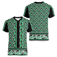 New Zealand Maori Niho Taniwha Women V-Neck T-Shirt Kakariki Mangopare and Puhoro Pattern LT9 - Polynesian Pride