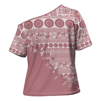 Fiji Marau na Kerisimasi Cross Shoulder Shirt Dusty Rose Tagimoucia Tapa Masi Tribal LT9 - Polynesian Pride