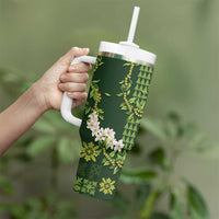 Mokihana Maile and Ilima Leis Tumbler With Handle Omaʻomaʻo Hawaiian Tapa Quilt Pattern - Polynesian Pride