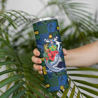 Solomon Islands Meri Kirihimete Skinny Tumbler Funny Santa Riding Shark LT9 - Polynesian Pride
