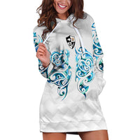 Queensland Maori Kiwi Personalised Hoodie Dress Ma Kakariki Papua Shell Maori Tribal Tattoo LT9 White - Polynesian Pride