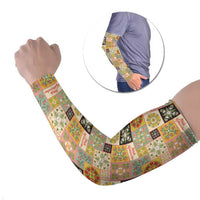 Mele Kalikimaka Hawaii Christmas Arm Sleeves Melemele Mama Seamless Floral Motif LT9 Set of 2 Beige - Polynesian Pride