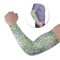 Mele Kalikimaka Hawaii Christmas Arm Sleeves Omaomao Seamless Floral Motif - Polynesian Pride
