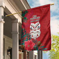 Maori Wheku Meri Kirihimete Personalised Garden Flag All Red Indigenous Maori Motif LT9 House Flag Red - Polynesian Pride
