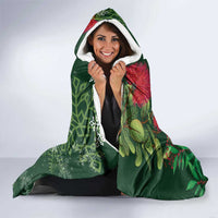 Tui Meri Kirihimete Personalised Hooded Blanket Pohutukawa Flowers Green Motif LT9 - Polynesian Pride