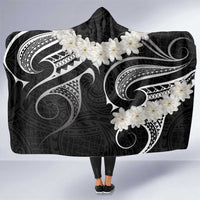 White Sunday Tokelau Gardenia Thunbergia Hooded Blanket Fakamalo Atu Kia Te Koutou Uma LT9 One Size Black - Polynesian Pride