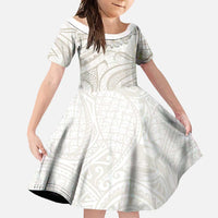 Tokelau Gardenia Thunbergia Family Matching Off Shoulder Maxi Dress and Hawaiian Shirt Polynesian Art Vibe LT9 Daughter's Dress White - Polynesian Pride
