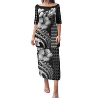 Hawaiian Sea Turtle Family Matching Puletasi and Hawaiian Shirt Black Hibiscus Flowers and Kakau Pattern LT9 Mom's Dress Black - Polynesian Pride