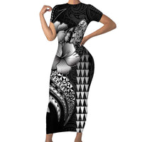 Hawaiian Sea Turtle Family Matching Short Sleeve Bodycon Dress and Hawaiian Shirt Black Hibiscus Flowers and Kakau Pattern LT9 Mom's Dress Black - Polynesian Pride