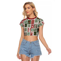 Mele Kalikimaka Hawaiian Quilt and Lei Patchwork Raglan Cropped T Shirt - Polynesian Pride