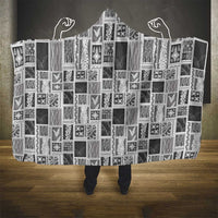 Vintage Aloha Block Quilt Hooded Blanket Black Inspired Lei Motifs - Polynesian Pride