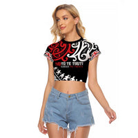 Honour The Treaty New Zealand Personalised Raglan Cropped T Shirt Toitu Te Tiriti Half Fern with Haka dance LT9 Female Black - Polynesian Pride