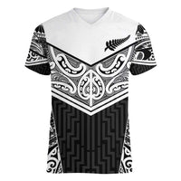 New Zealand Black Fern Custom Women V-Neck T-Shirt Maori Tukutuku Black-white Motif LT9 Female White - Polynesian Pride