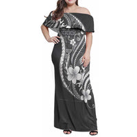 Samoa Siapo Tribal Pattern Family Matching Off Shoulder Maxi Dress and Hawaiian Shirt Light Gray Polynesian Plumeria Tapa Motif LT9 Mom's Dress Gray - Polynesian Pride