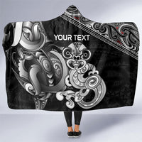 Personalised New Zealand Potae Pango Cricket Hooded Blanket Special Maori Hei Tiki Tribal Tattoo LT9 One Size Black - Polynesian Pride