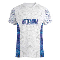 Custom New Zealand Aotearoa Women V-Neck T-Shirt Purple Maori Paua Shell Indigenous LT9 Female Purple - Polynesian Pride