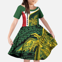 Personalised PNG East Sepik Province Family Matching Off Shoulder Maxi Dress and Hawaiian Shirt Bird of Paradise Tattoo Flag Motif LT9 Daughter's Dress Green - Polynesian Pride