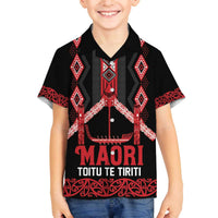 Toitu Te Tiriti Waitangi Family Matching Off The Shoulder Long Sleeve Dress and Hawaiian Shirt Black Wharenui House LT9 Son's Shirt Black - Polynesian Pride