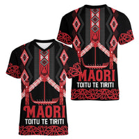 Toitu Te Tiriti Waitangi Women V-Neck T-Shirt Black Wharenui House LT9 - Polynesian Pride