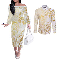 Gold And White Aotearoa Horse Racing Couples Matching Off The Shoulder Long Sleeve Dress and Long Sleeve Button Shirt NZ Maori Pattern LT14 White - Polynesian Pride