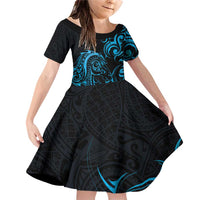 Blue Aotearoa Horse Racing Family Matching Off Shoulder Short Dress and Hawaiian Shirt NZ Maori Pattern LT14 Daughter's Dress Blue - Polynesian Pride
