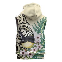 Endemic Tomtit New Zealand Sleeveless Hoodie Miromiro Manuka Silver Fern Maori Pattern LT14 - Polynesian Pride