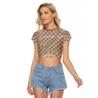 Brown Aloha Hawaii Shell Lei Raglan Cropped T Shirt Palaka Hebrew Cone Honey Cowrie Elegant Curves - Polynesian Pride