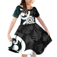 Aotearoa Koru Family Matching Off Shoulder Short Dress and Hawaiian Shirt Cyan Maori Paua Shell Mix Silver Fern LT14 Daughter's Dress Black - Polynesian Pride