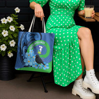 New Zealand Chatham Islands Tote Bag Wharekauri Forget Me Not With Black Robin - Polynesian Pride