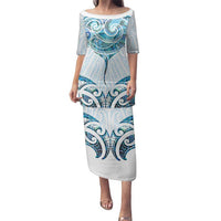 New Zealand Manta Ray Tattoo Family Matching Puletasi and Hawaiian Shirt Aotearoa Maori Haehae Paua Shell LT14 Mom's Dress White - Polynesian Pride