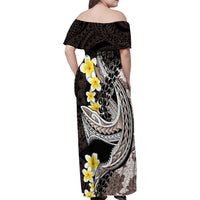 Brown and Black Hawaii Shark Tattoo Family Matching Off Shoulder Maxi Dress and Hawaiian Shirt Puakenikeni Lei Plumeria Polynesian Pattern LT14 - Polynesian Pride