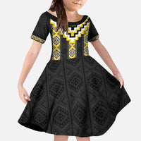 Yellow Taniko Aotearoa Family Matching Off The Shoulder Long Sleeve Dress and Hawaiian Shirt Niho Taniwha Mix Poutama LT14 Daughter's Dress Yellow - Polynesian Pride