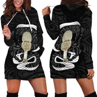 Black New Zealand Eel Hoodie Dress Aotearoa Maori Tuna With Kotiate Weapon LT14 - Polynesian Pride