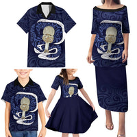 Blue New Zealand Eel Family Matching Puletasi and Hawaiian Shirt Aotearoa Maori Tuna With Kotiate Weapon LT14 - Polynesian Pride
