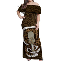 Gold New Zealand Eel Off Shoulder Maxi Dress Aotearoa Maori Tuna With Kotiate Weapon LT14 Women Gold - Polynesian Pride