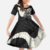 Black Polynesia Tribal Octopus Tattoo Family Matching Off The Shoulder Long Sleeve Dress and Hawaiian Shirt Pikake Lei Polynesian Pattern LT14 Daughter's Dress Black - Polynesian Pride