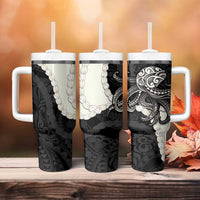 Black Polynesia Tribal Octopus Tattoo Tumbler With Handle Pikake Lei Polynesian Pattern