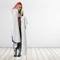 Philippines Sun Tattoo Hooded Blanket Feathers Filipinas Grunge Style White