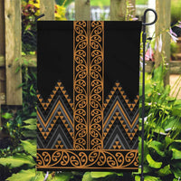 Gold Aotearoa Mangopare Kowhaiwhai and Niho Taniwha Garden Flag Maori New Zealand LT14 Garden Flag Gold - Polynesian Pride