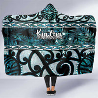 Kia Ora New Zealand Hooded Blanket Aotearoa Proud Maori Paua Shell Silver Fern LT14 One Size Black - Polynesian Pride