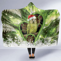 Kakapo New Zealand Christmas In July Hooded Blanket NZ Aroha Koru Fern Marble Vibes LT14 One Size Green - Polynesian Pride
