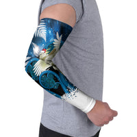Sulphur-crested Cockatoo New Zealand Christmas In July Arm Sleeves NZ Aroha Koru Fern Marble Vibes LT14 - Polynesian Pride