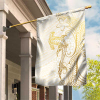 Gold and White Hawaii Garden Flag Hammerhead Shark Tattoo Curve Polynesian - Polynesian Pride
