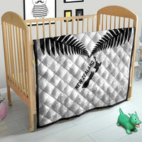Custom New Zealand Silver Fern Football Quilt Go Aotearoa Grunge White LT14 - Polynesian Pride