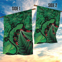 New Zealand Gecko Christmas Garden Flag Meri Kirihimete Paua Shell Mix Pohutukawa LT14 - Polynesian Pride