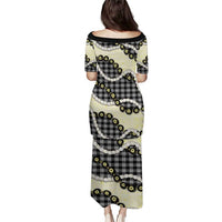 Black Palaka Hawaii Family Matching Puletasi and Hawaiian Shirt Kukui Nut Pikake Lei Hawaiian Tapa Pattern LT14 - Polynesian Pride