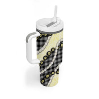 Black Palaka Hawaii Tumbler With Handle Kukui Nut Pikake Lei Hawaiian Tapa Pattern - Polynesian Pride